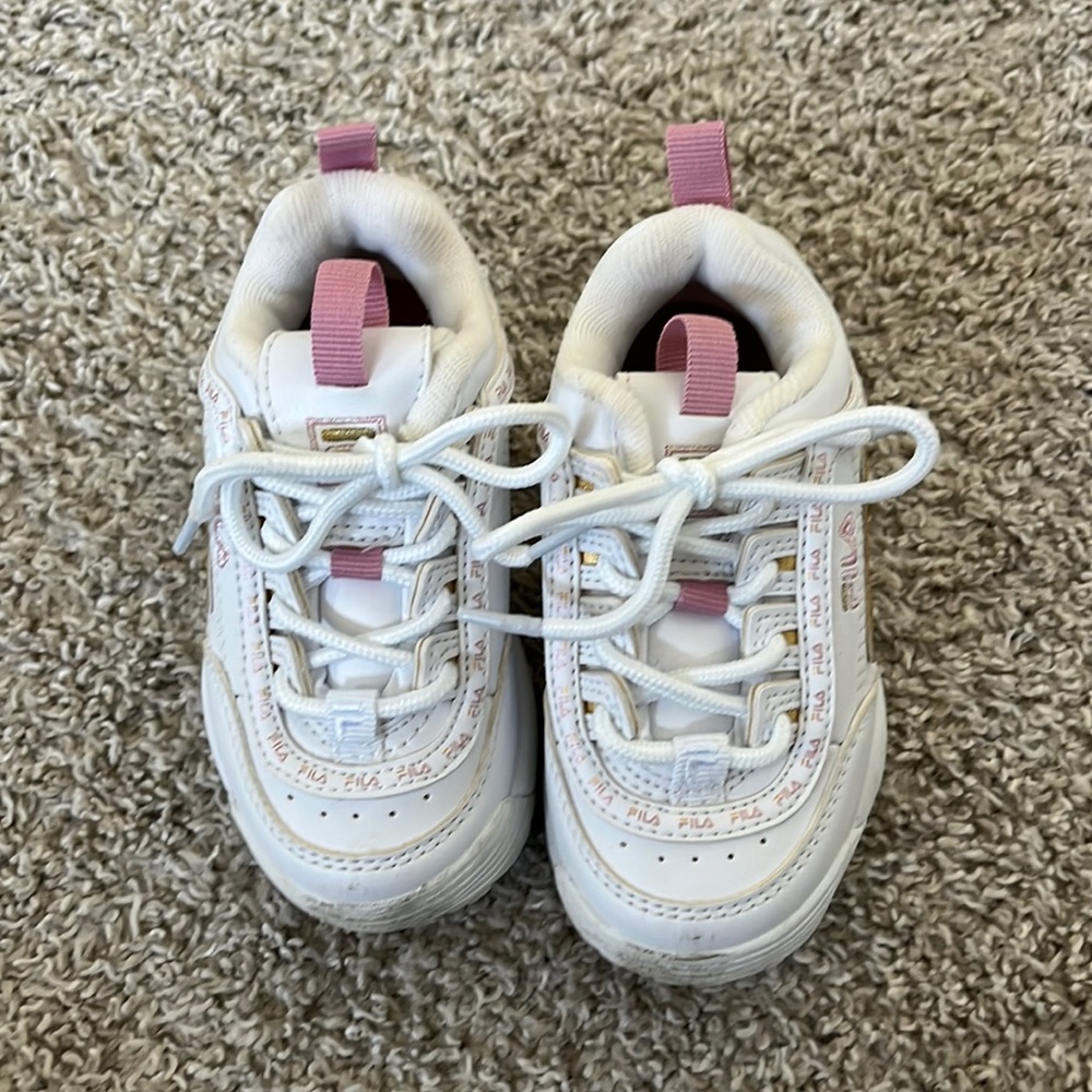 Fila brand kids shoes. Size 7.